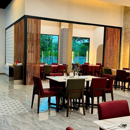 Raia Hotel & Convention Centre Alor Setar Exterior photo